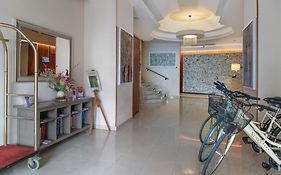 Hotel Nuvo